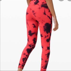 Lululemon Rare Neon shibori leggings